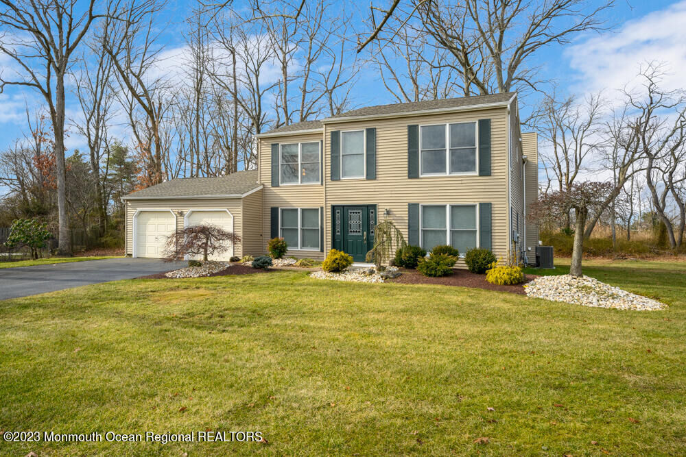 Property Photo:  29 Windham Way  NJ 07726 