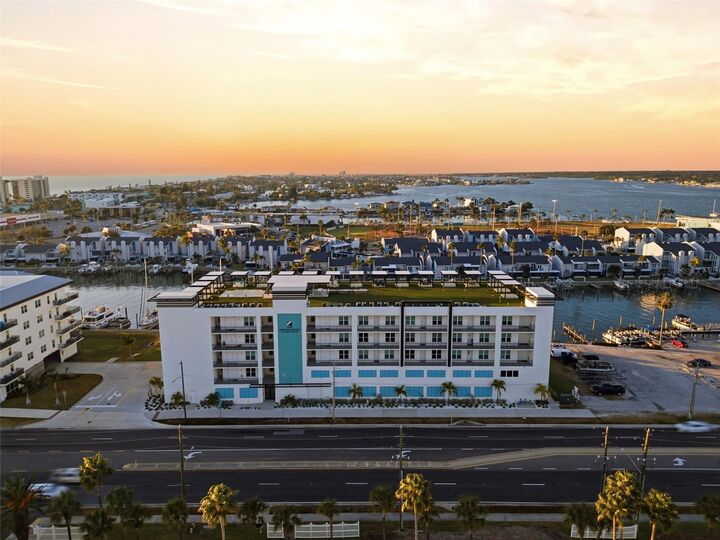 Property Photo: 400 150th Avenue 302 FL 33708