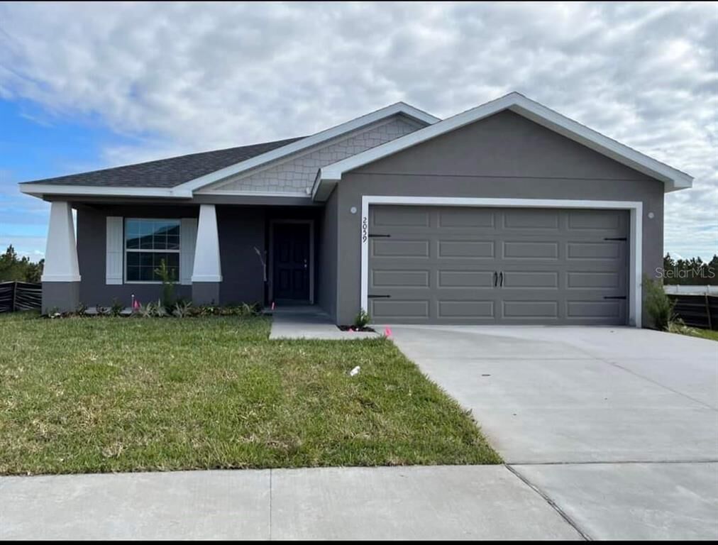Property Photo: 2059 Dexter Street FL 33844