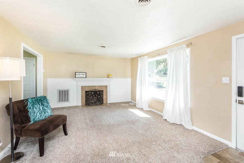 Property Photo:  420 SE Larch Avenue  WA 99324 