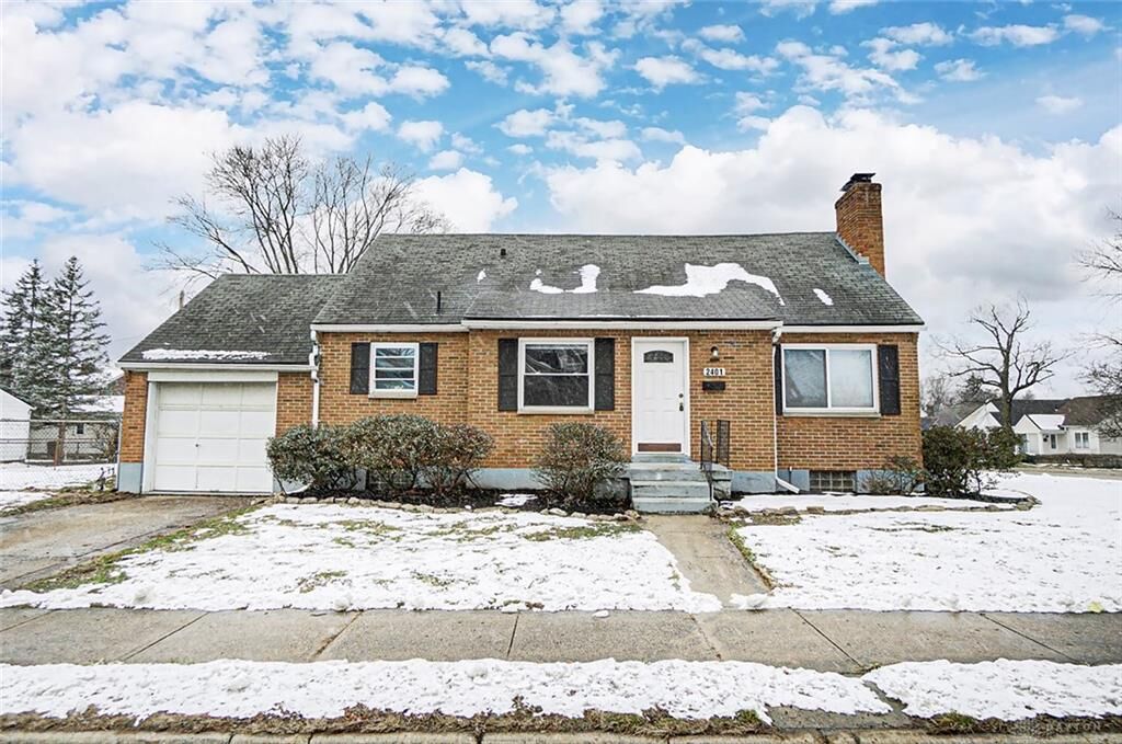 Property Photo: 2401 Shroyer Road OH 45419