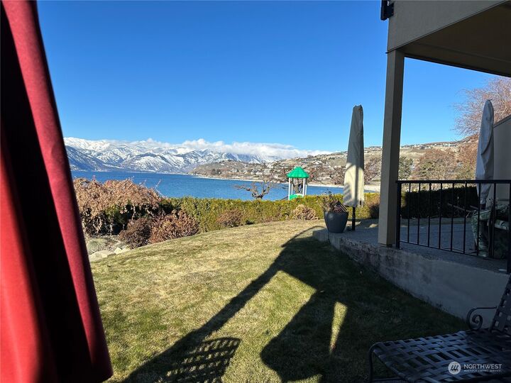 Property Photo:  100 Lake Chelan Shores Drive 14-1G  WA 98816 