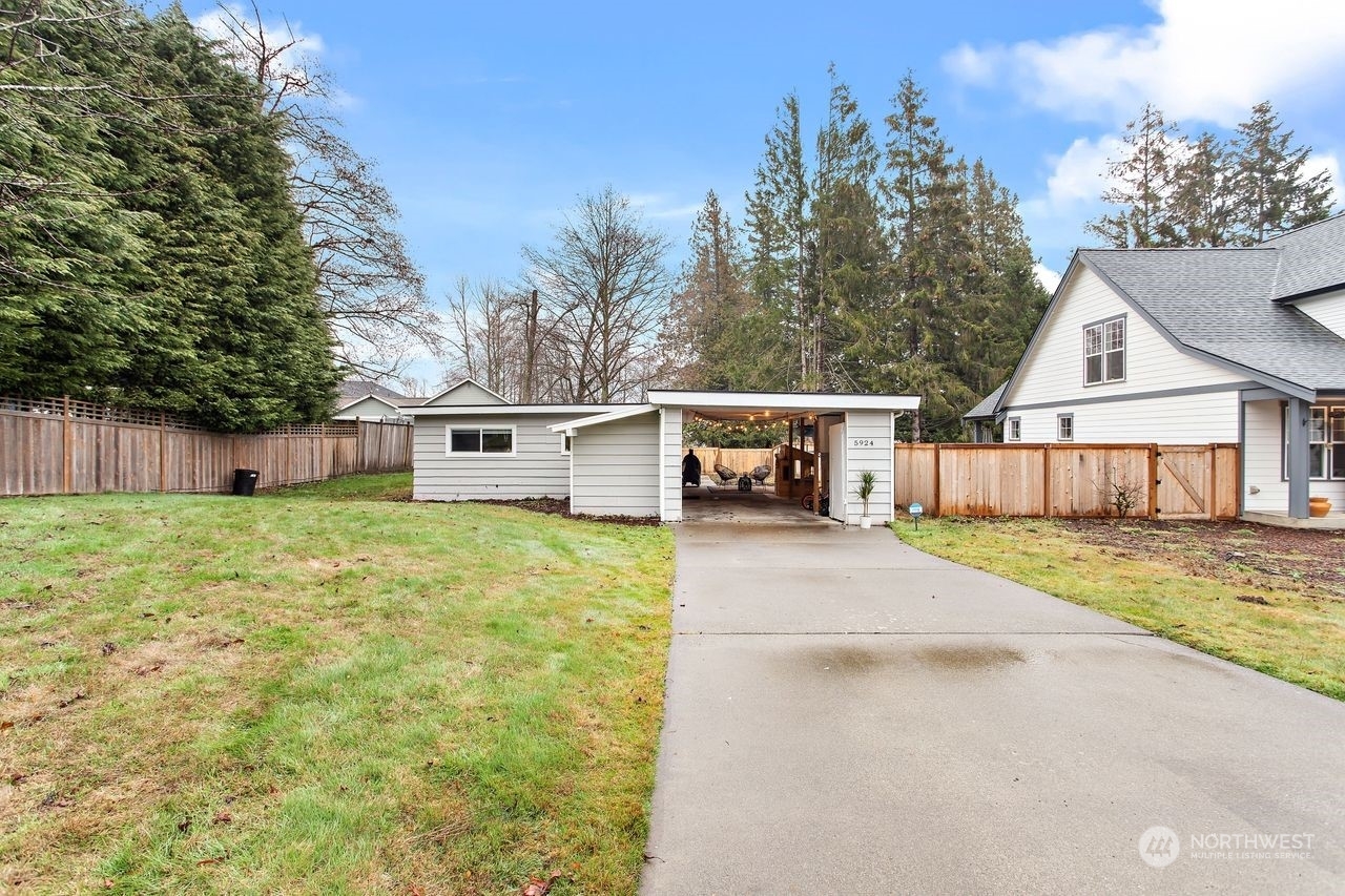 Property Photo: 5924 Shannon Avenue WA 98248
