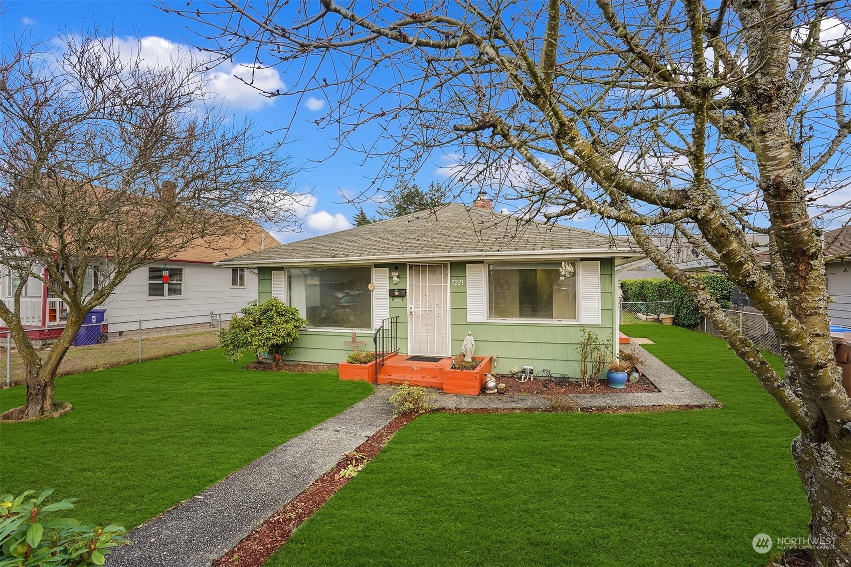 Property Photo:  7221 Warner Street  WA 98409 