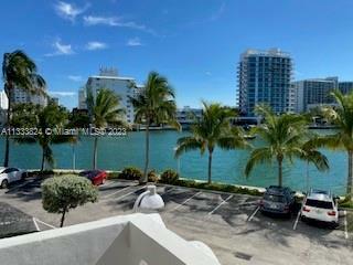 Property Photo: 20 Island Ave 210 FL 33139
