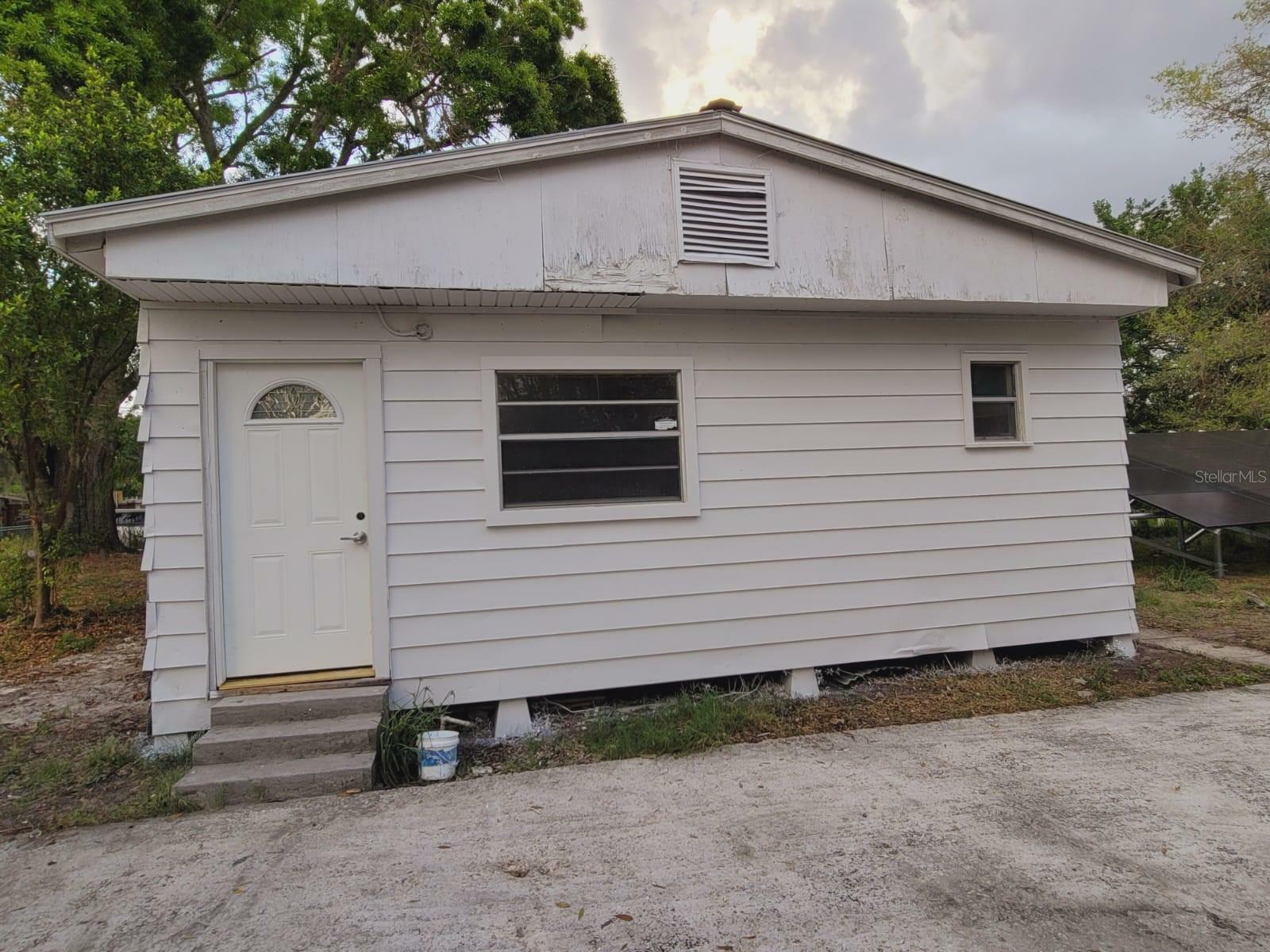 Property Photo:  816 29th Street NW  FL 33881 