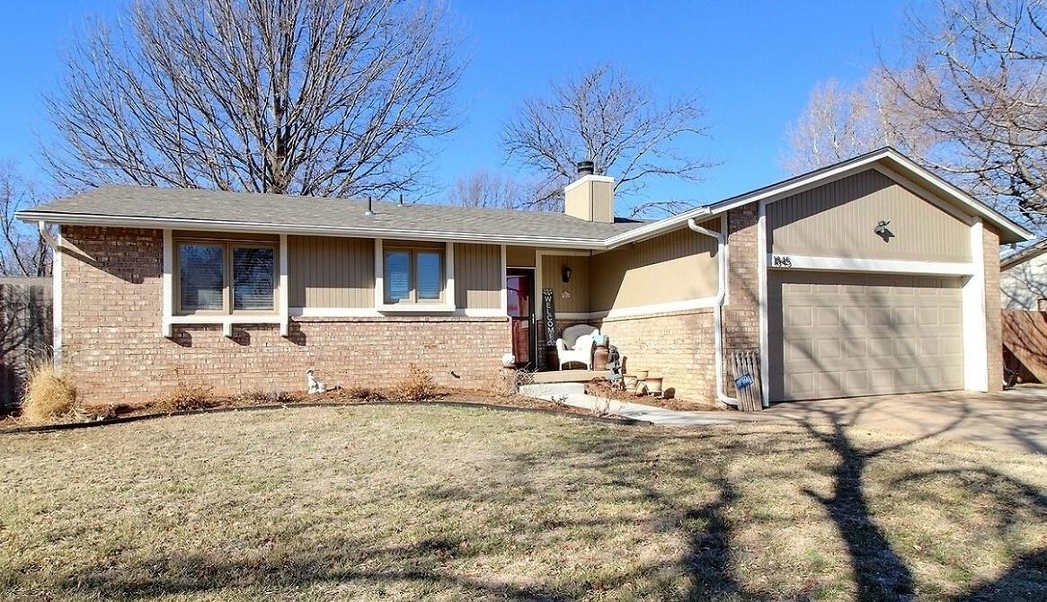 Property Photo:  1845 N Reca St  KS 67212 