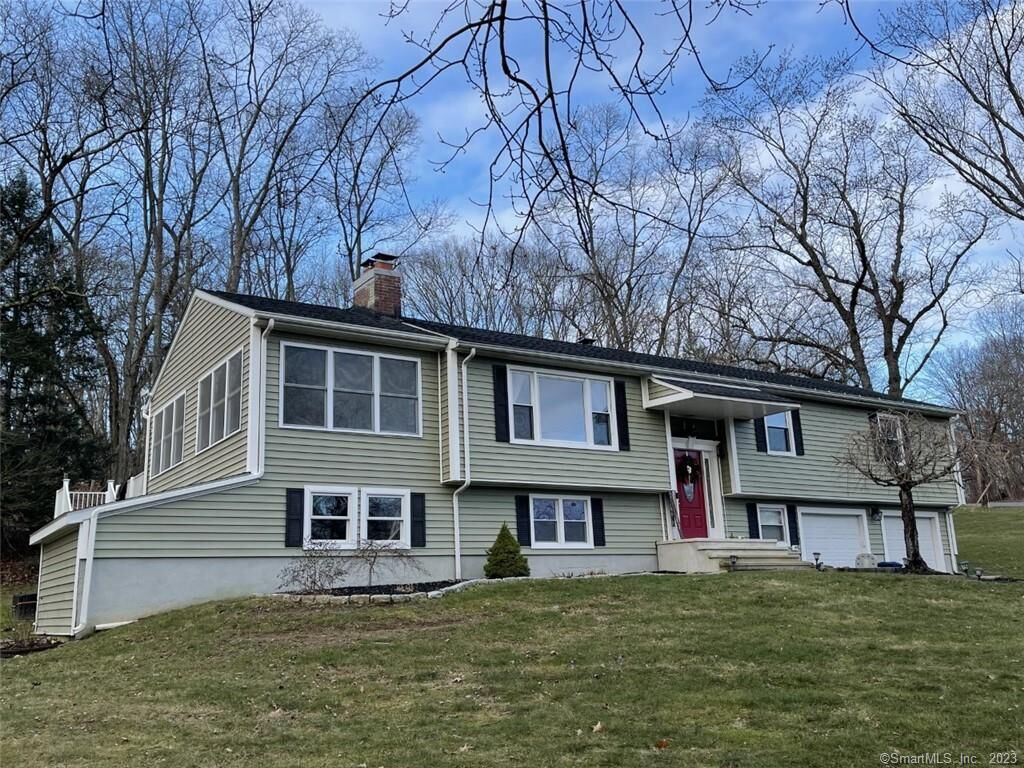 Property Photo: 605 High Ridge Road CT 06477