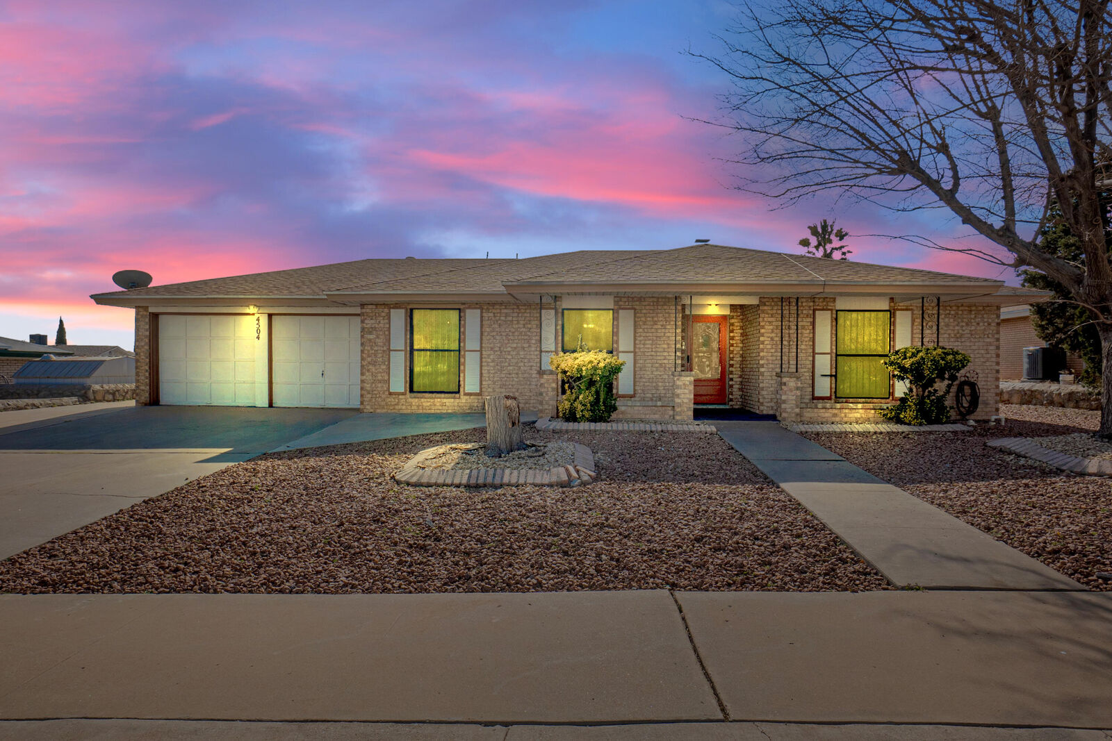 Property Photo: 4504 R J Lunn Court TX 79924