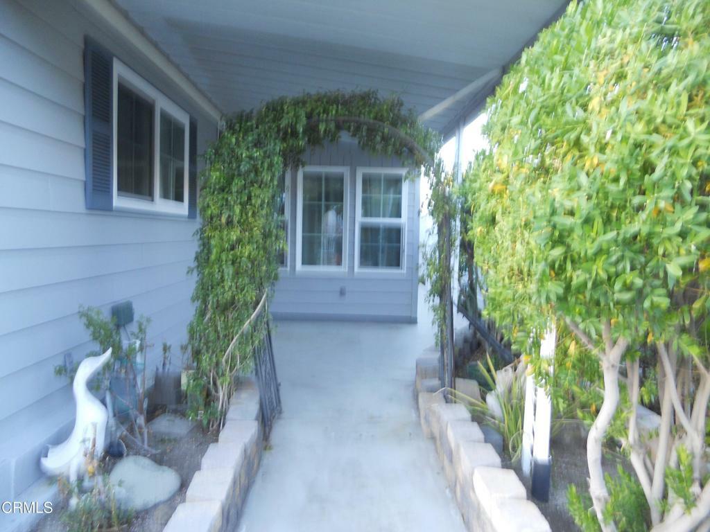 Property Photo:  61 Margarita Avenue 15  CA 93012 