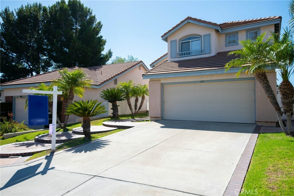 Property Photo: 997 S Dylan Way CA 92808