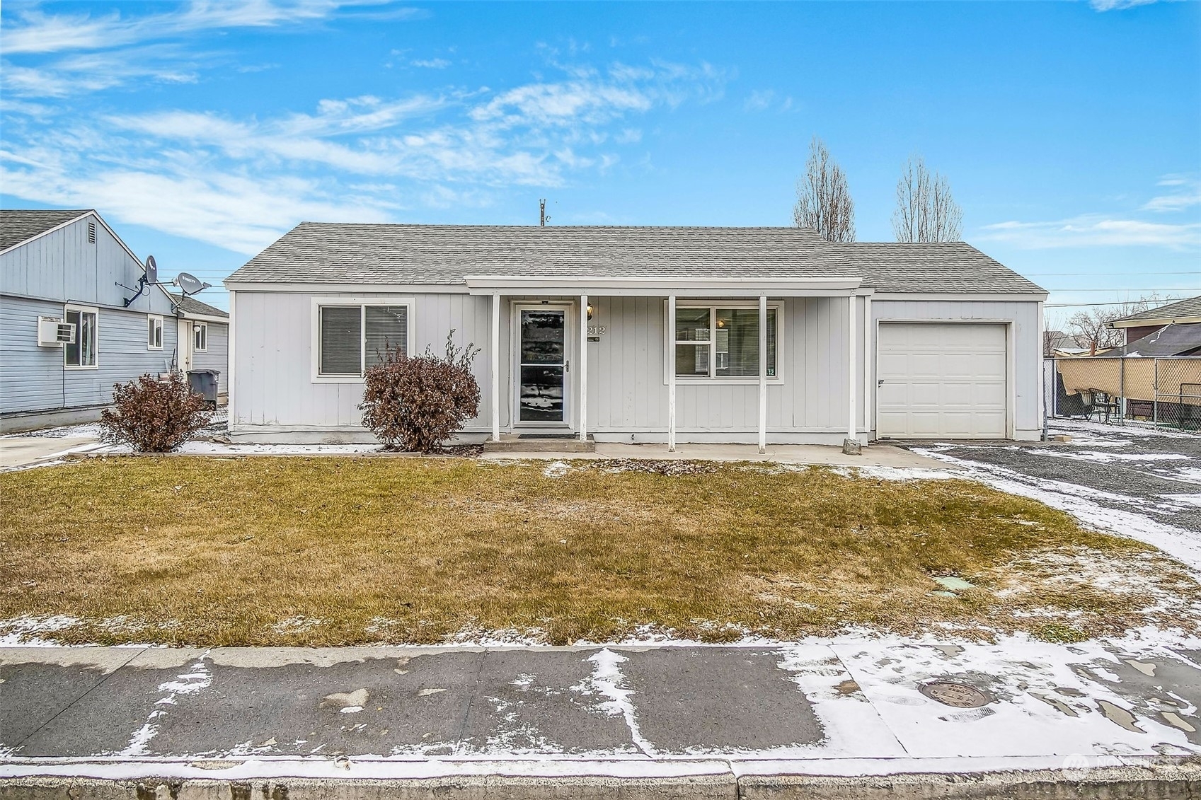 1212 Mather Drive  Moses Lake WA 98837 photo