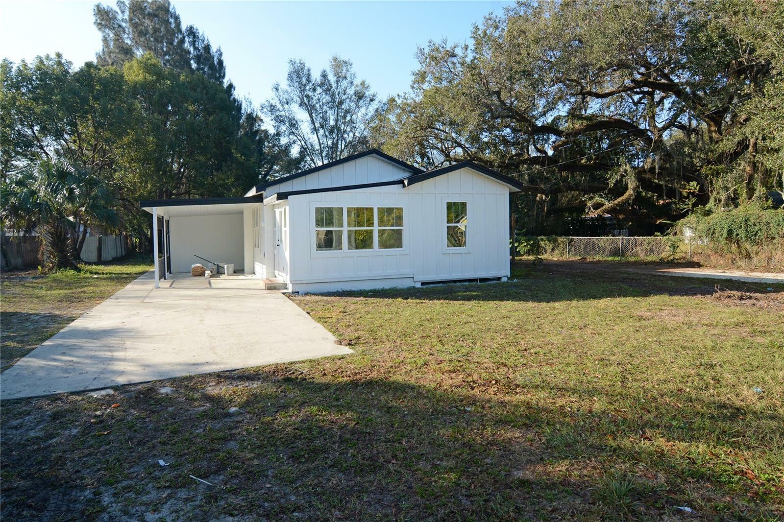 Property Photo:  323 Hibiscus Drive  FL 32773 