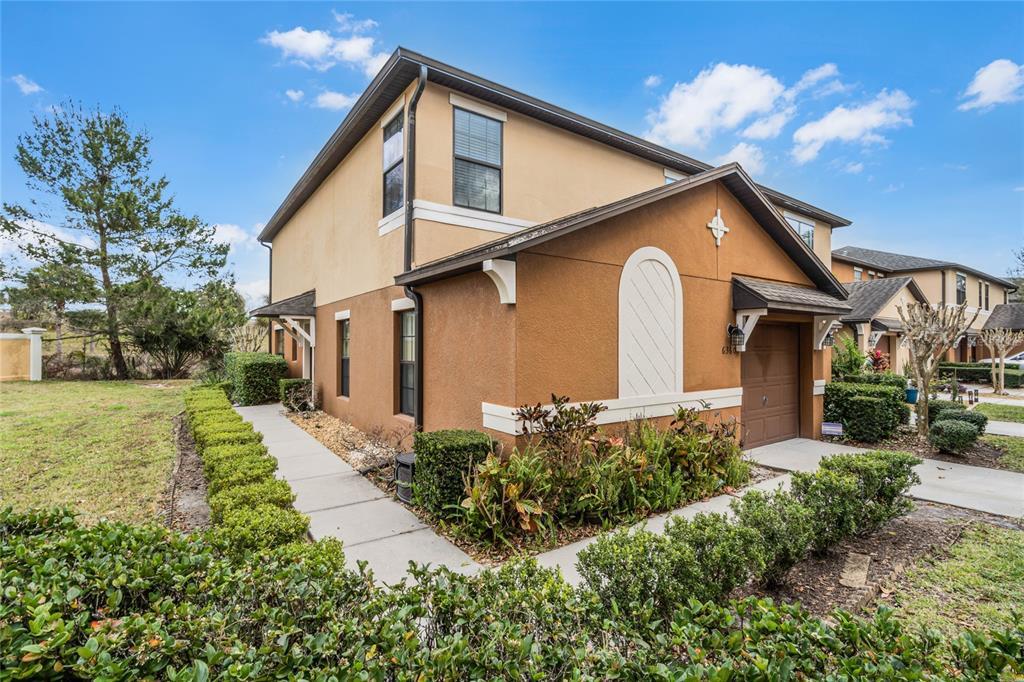 Property Photo:  6360 Windsor Lake Circle  FL 32773 