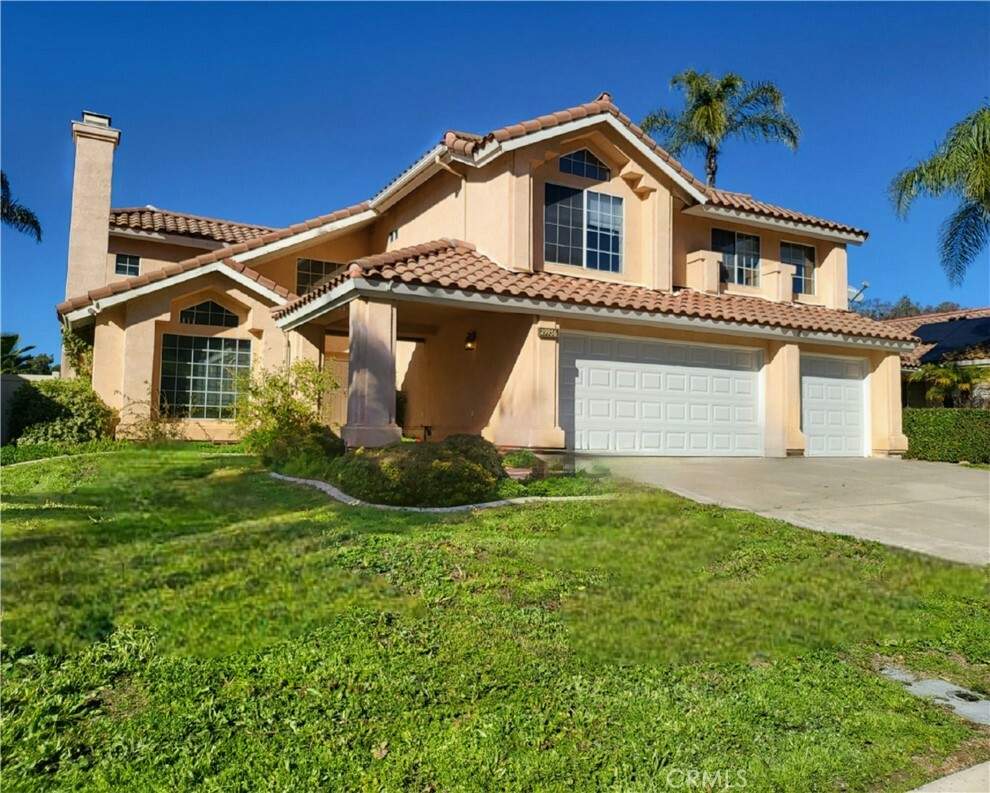 Property Photo:  29936 Corte Cantera  CA 92591 