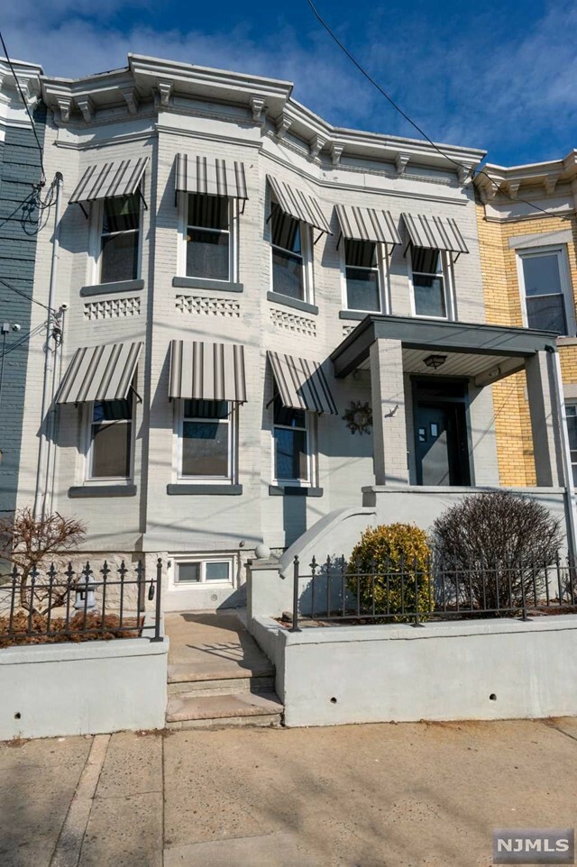 Property Photo: 307 Henry Street Apt 2 NJ 07022