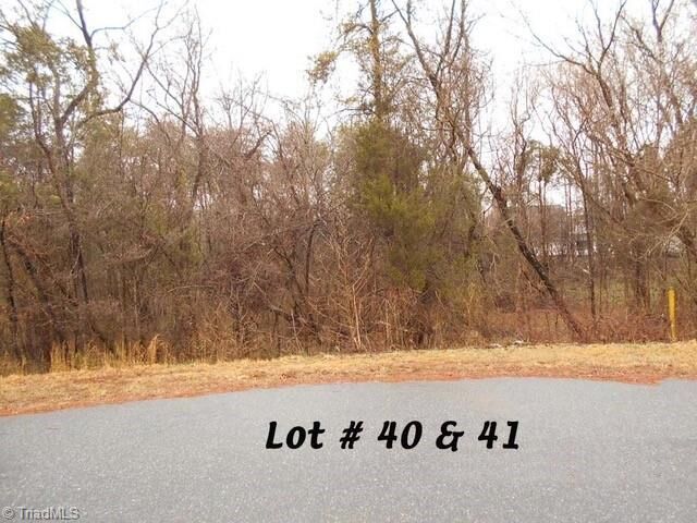 #40 &Amp #41 Fox Run  Eden NC 27288 photo