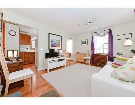 Property Photo:  36 Pleasant Street 3  MA 02657 