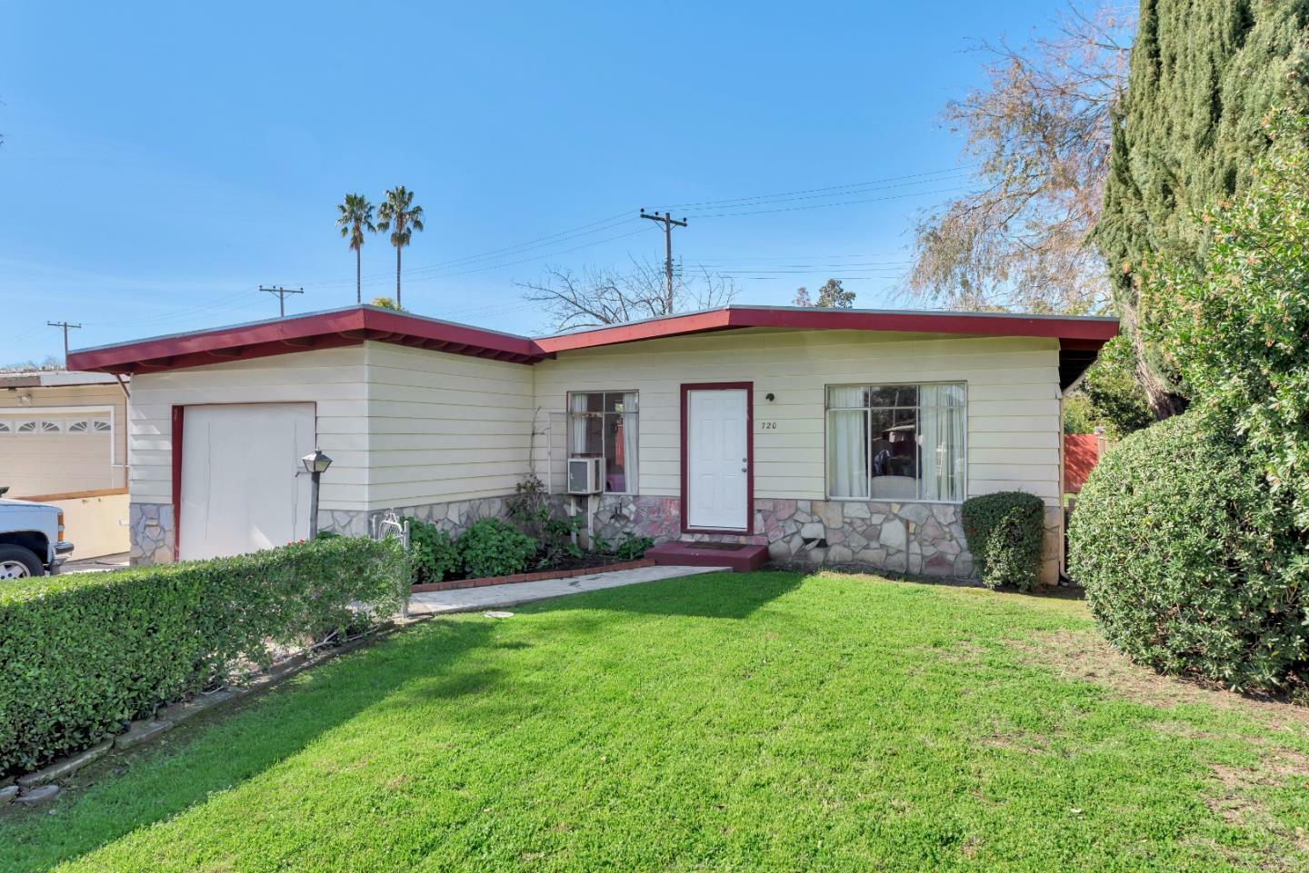 720 Woodhams Road  Santa Clara CA 95051 photo