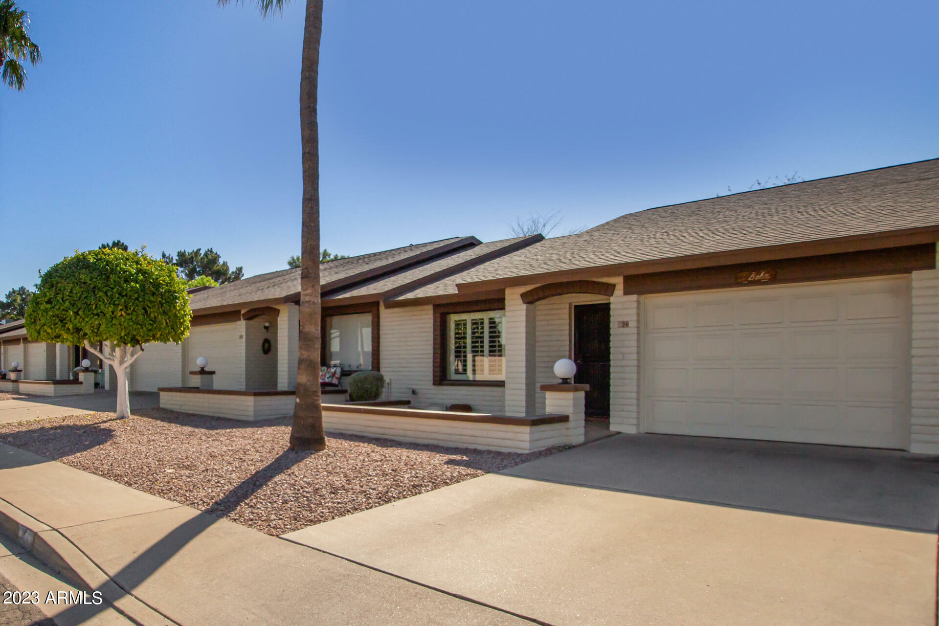 Property Photo:  2064 S Farnsworth Drive 26  AZ 85209 