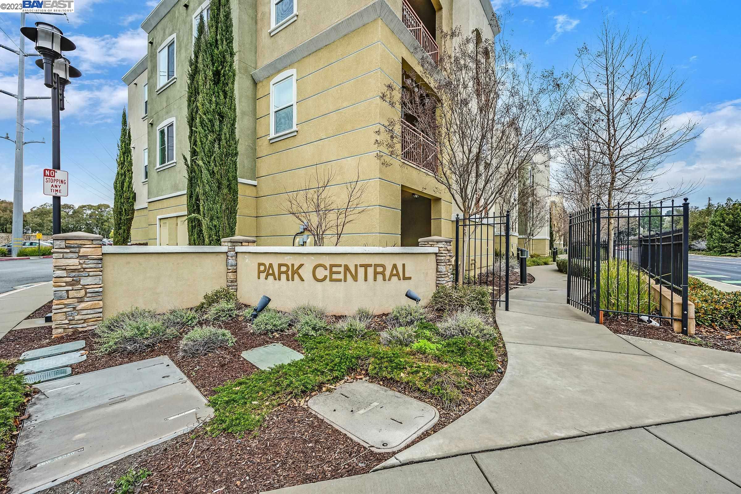 Property Photo:  4700 Norris Canyon Dr 205  CA 94583 