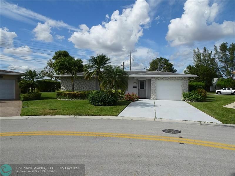 Property Photo:  1730 NW 70th Ln  FL 33063 