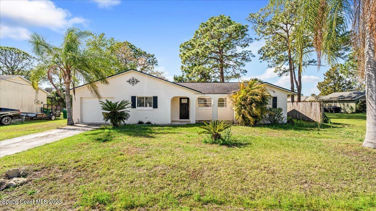 Property Photo:  6010 Stillwater Avenue  FL 32927 