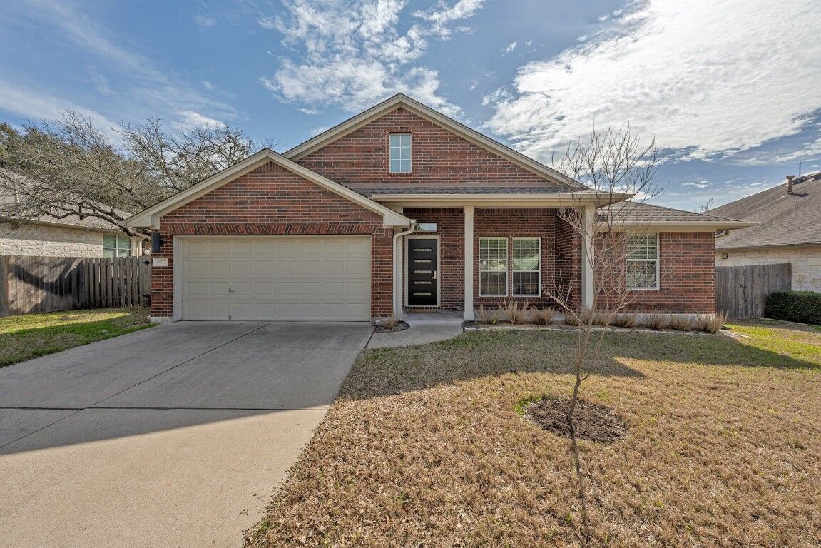 Property Photo:  9017 Ovalla Drive  TX 78749 
