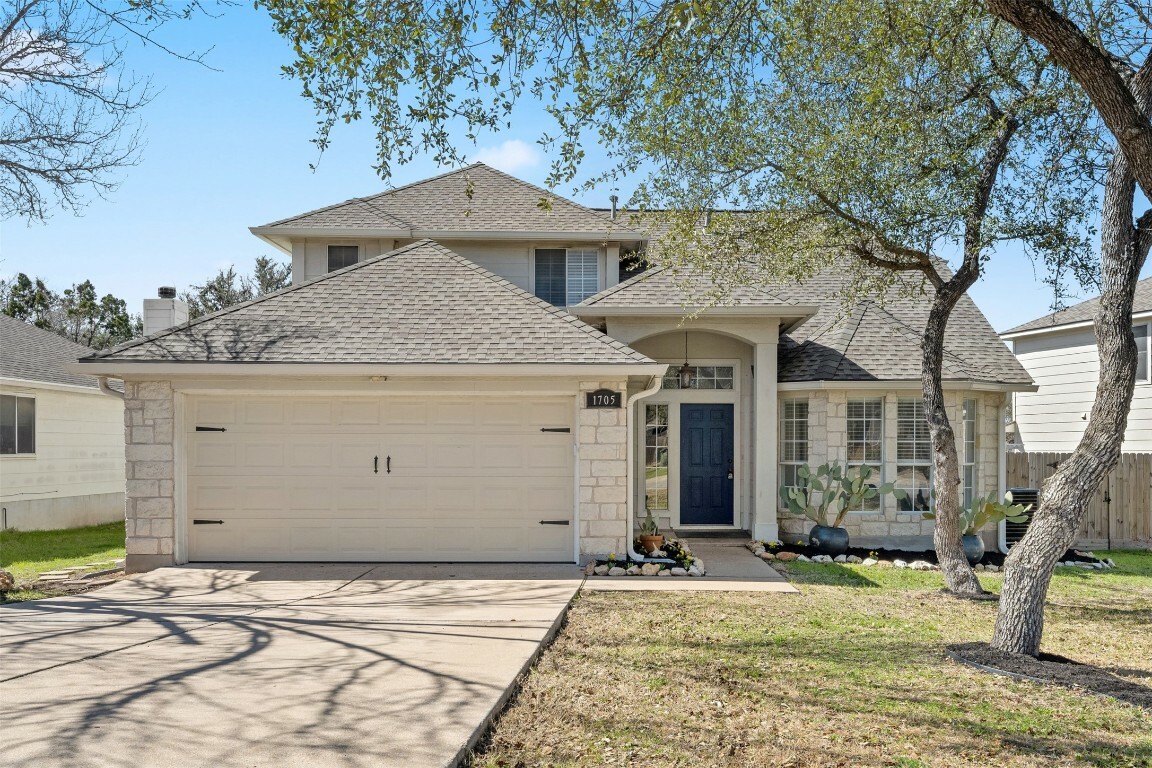 Property Photo: 1705 Primrose Lane TX 78641