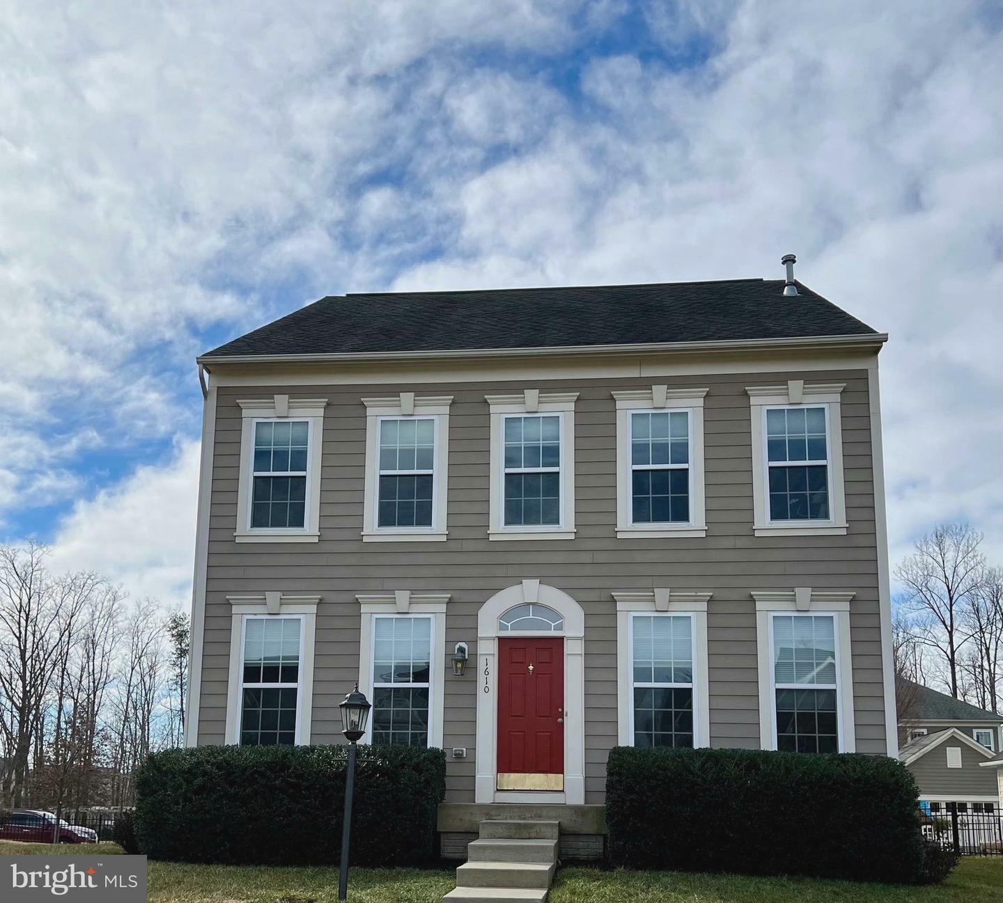 Property Photo:  1610 Idlewild Boulevard  VA 22401 