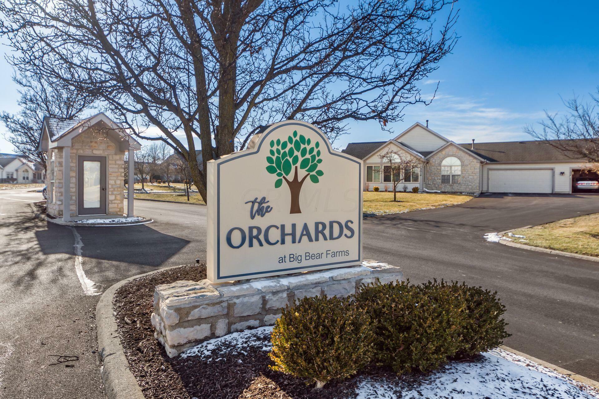 Property Photo: 3996 Orchard View Place OH 43065