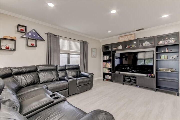 Property Photo:  7661 62nd Way N  FL 33781 