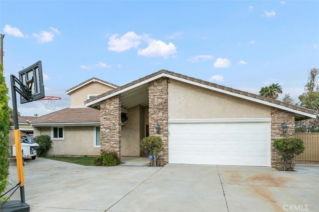 Property Photo:  17841 Plum Tree Lane  CA 92886 