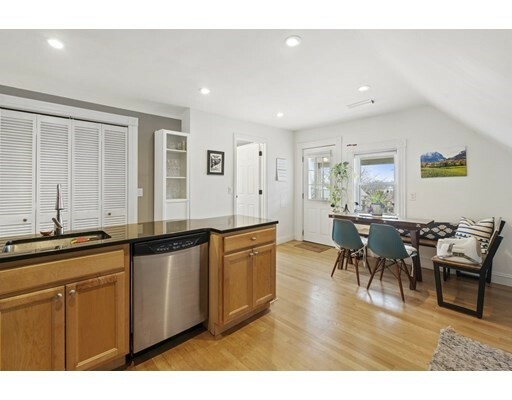 Property Photo:  33 Hudson Street 3  MA 02143 