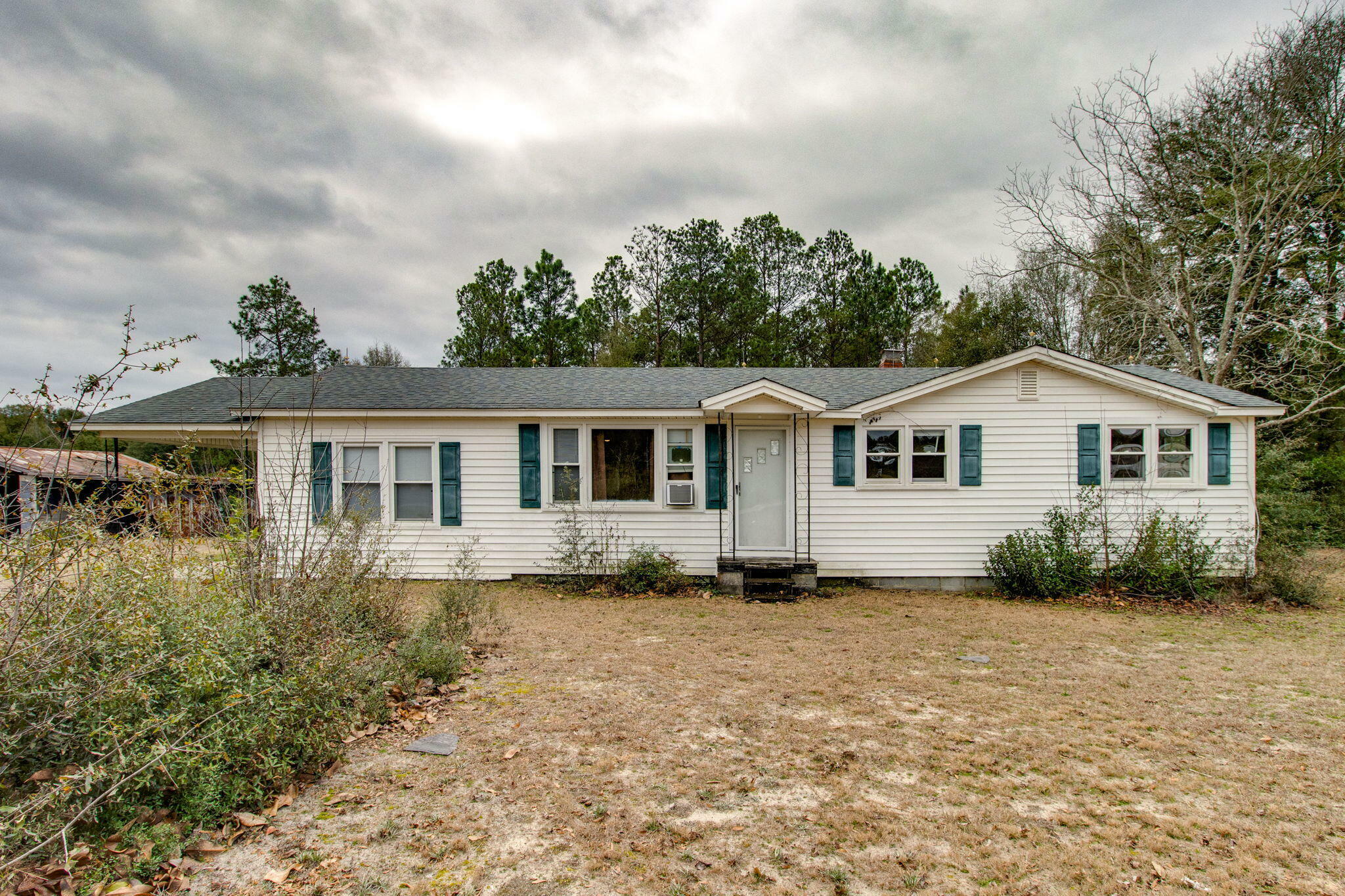 4426 Festival Trail Road  Wagener SC 29164 photo