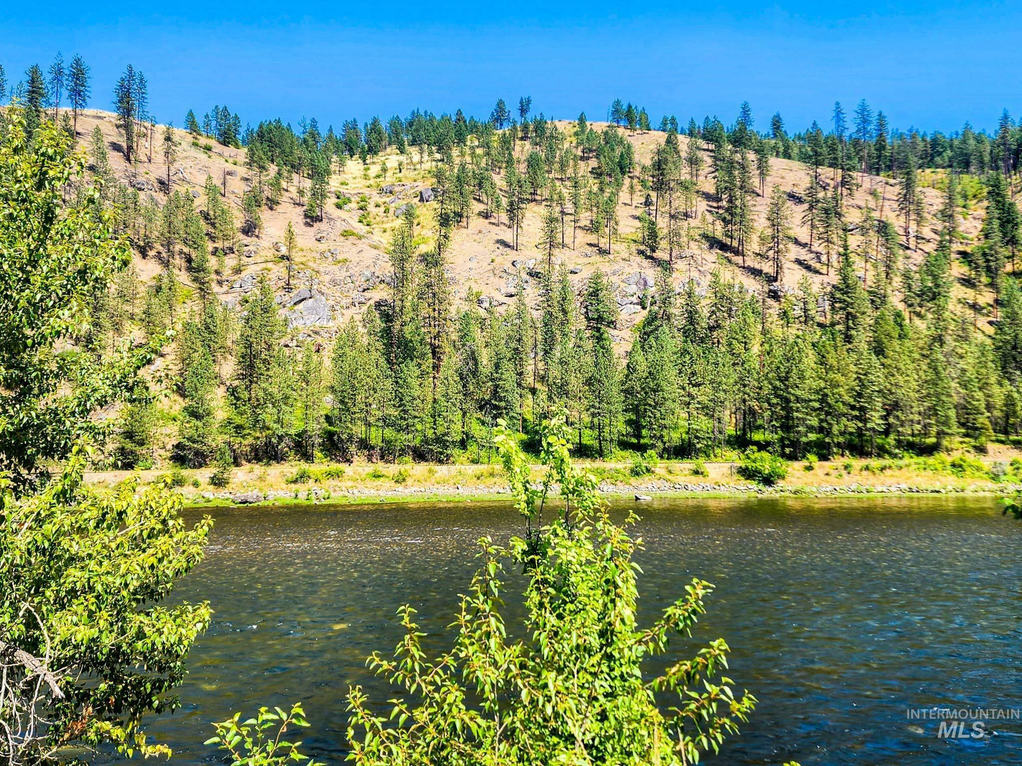 Property Photo: 0 Carrot Ridge Rd ID 83536