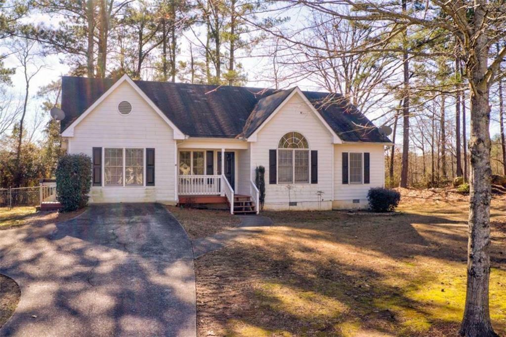 Property Photo:  920 Mary Alice Park Road  GA 30041 