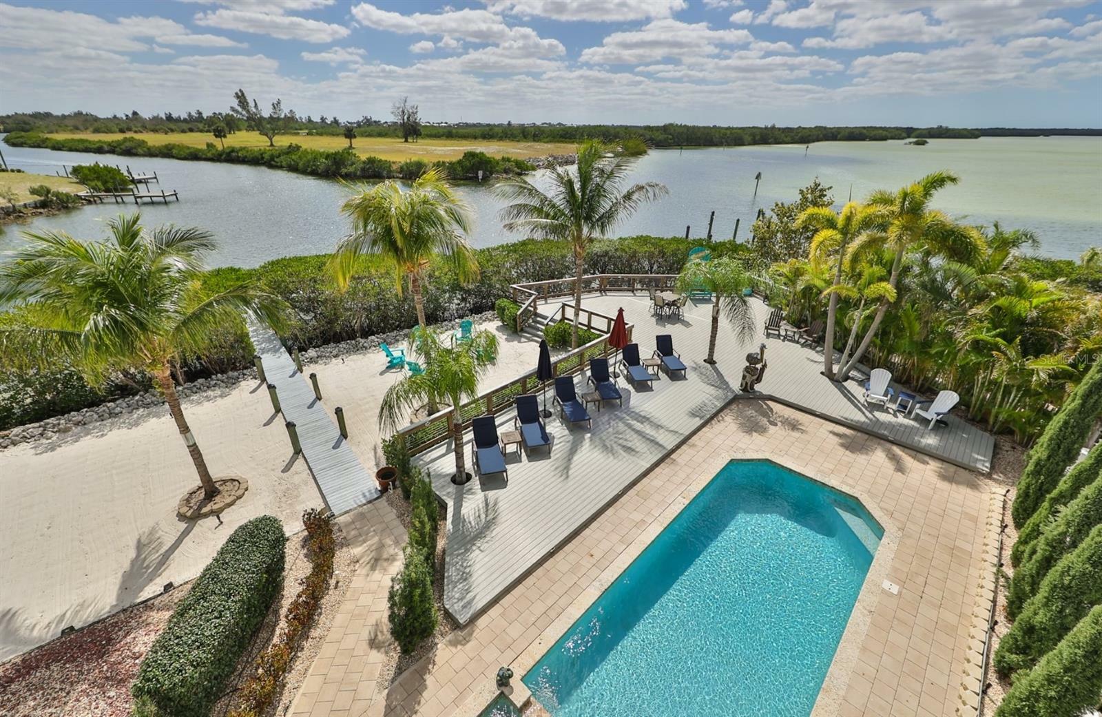 Property Photo:  1016 Symphony Isles Boulevard  FL 33572 