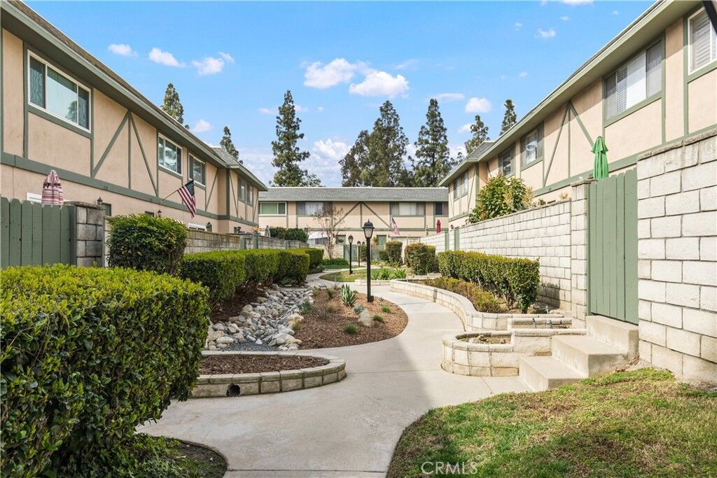 Property Photo:  1109 W Francis Street H  CA 91762 