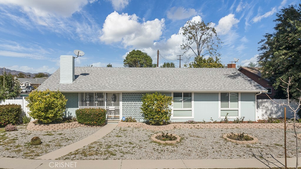 20749 Arminta Street  Winnetka CA 91306 photo