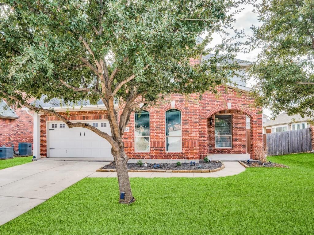 Property Photo: 2620 Pine Trail Drive TX 75068