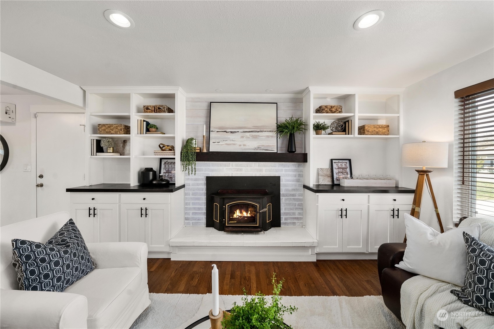 Property Photo: 1947 SW 350th Street WA 98023