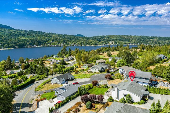 24153 Walker Valley Road  Mount Vernon WA 98274 photo