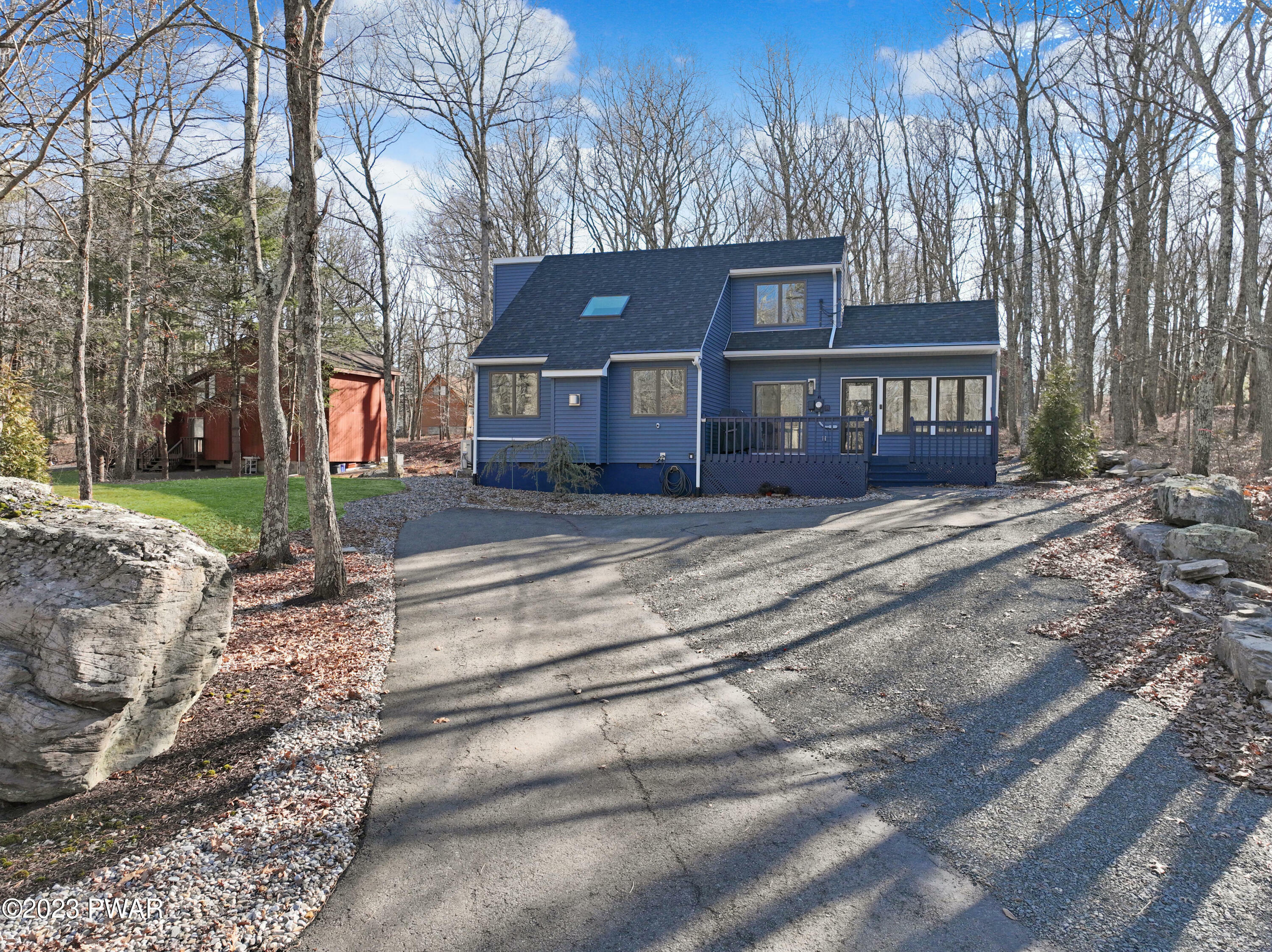 Property Photo:  102 Stallion Drive  PA 18428 