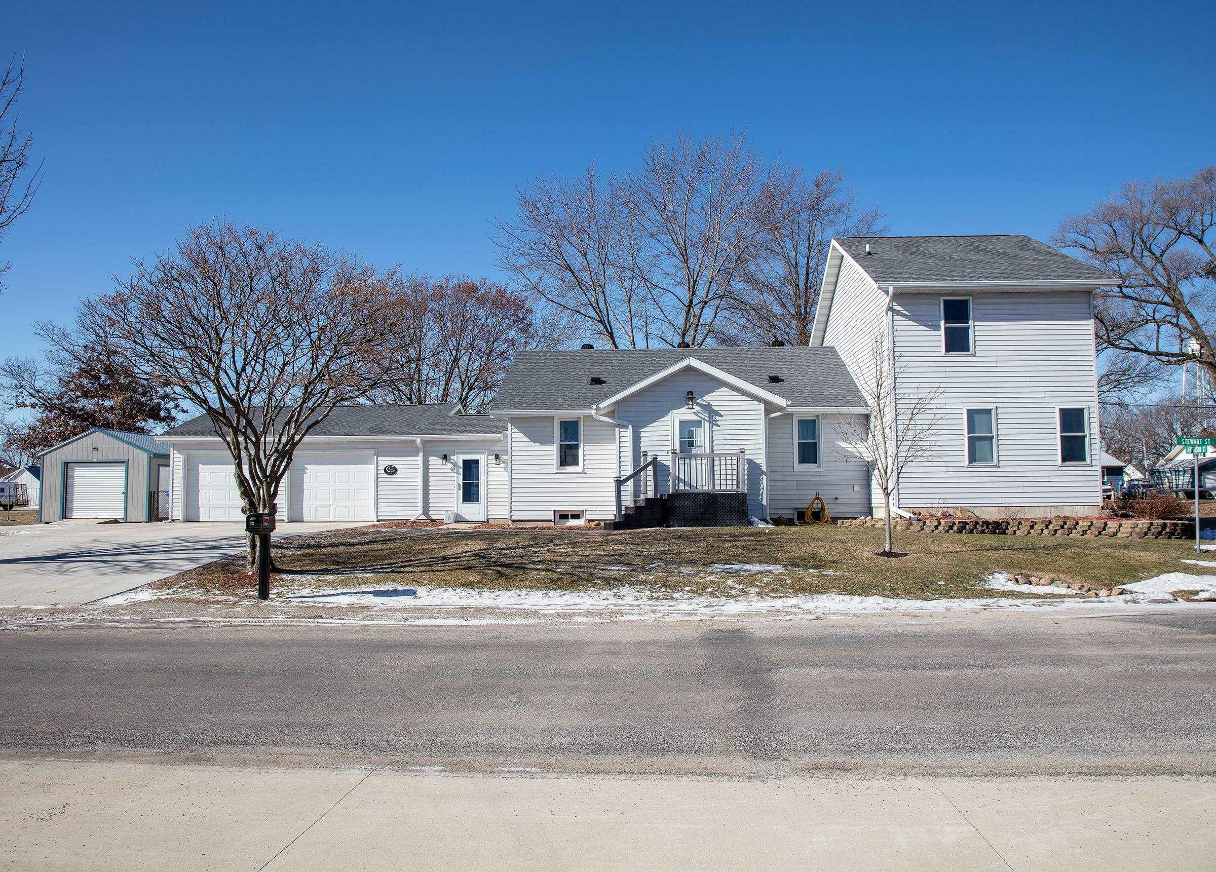 221 Stewart Street  Plainfield IA 50666 photo