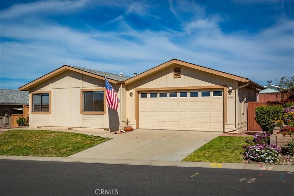 Property Photo:  947 S Ridge View Drive  CA 93455 