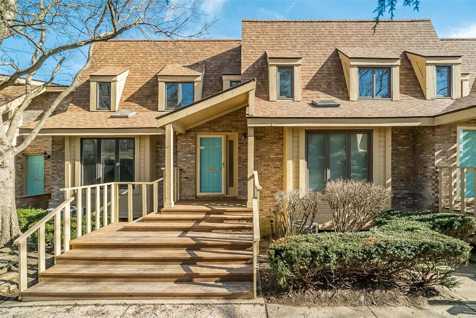 Property Photo:  13649 Mason Oaks Dr  MO 63131 