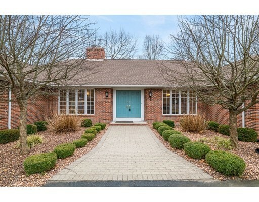 Property Photo: 4 Briar Cliff Dr MA 01095