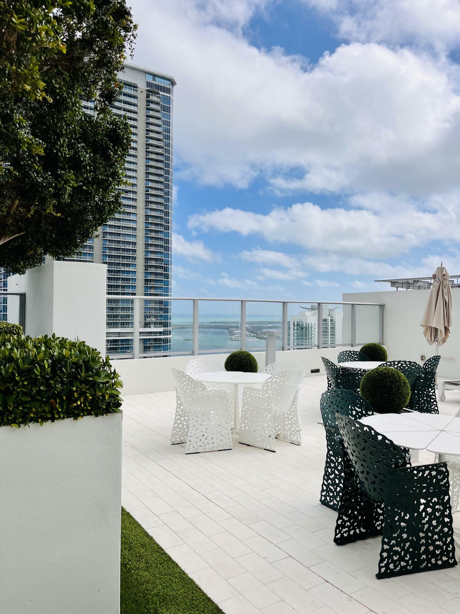 1010 Brickell Avenue 1606  Miami FL 33131 photo