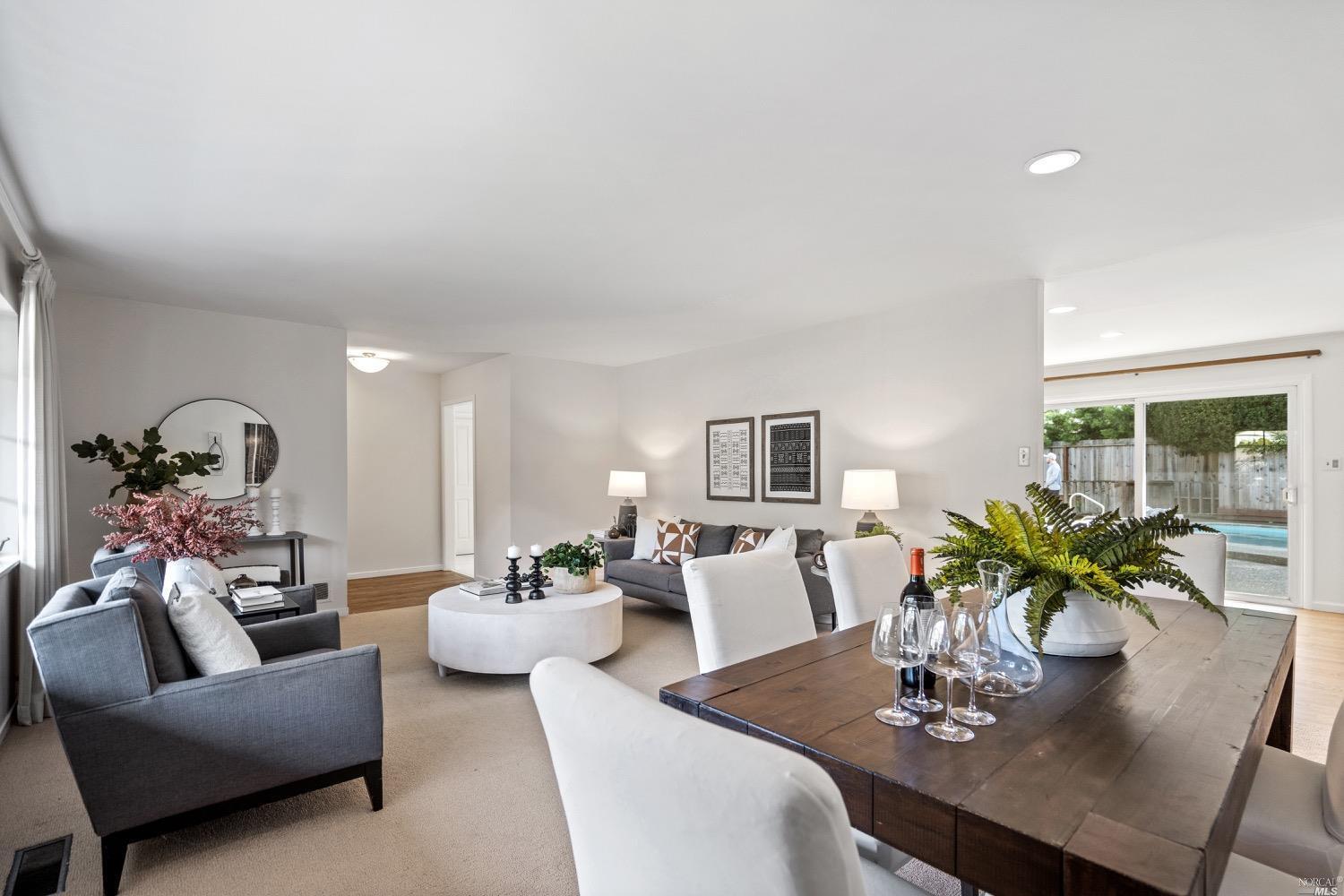 Property Photo: 10 Las Casas Drive CA 94901